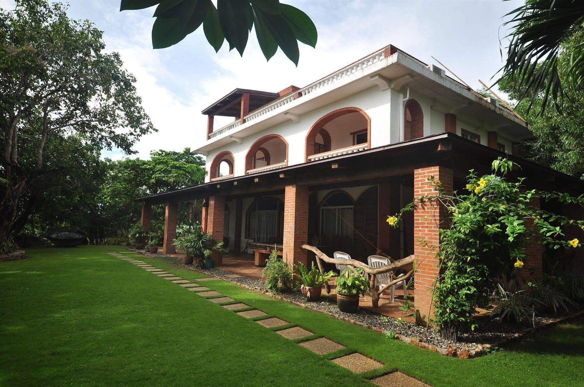 Amihan-Home Balabag  Esterno foto
